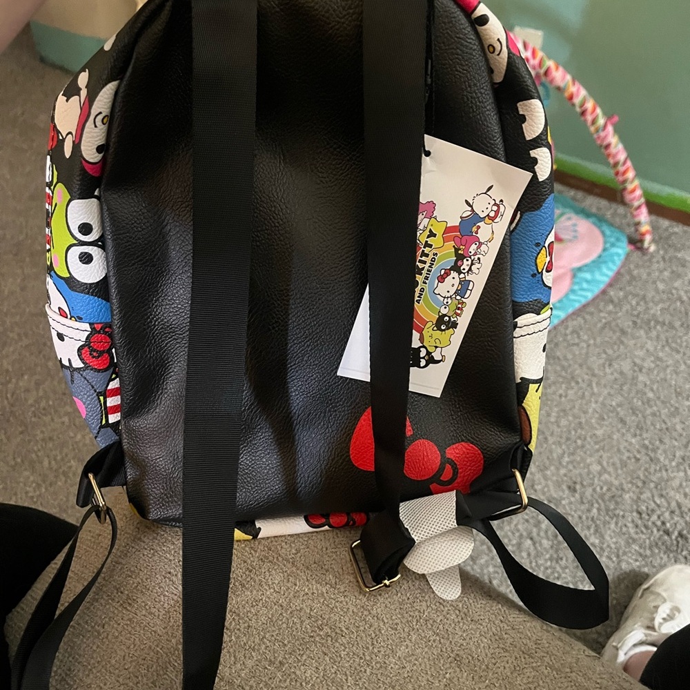 Hello kitty - Picture 3 of 3
